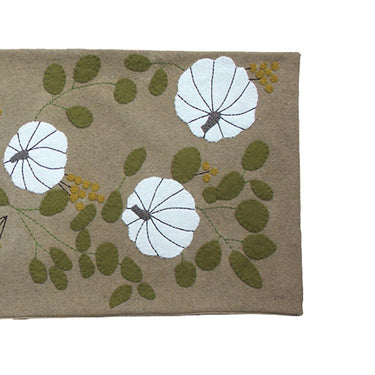 White Pumpkin Table Runner TR830001 - The Fox Decor